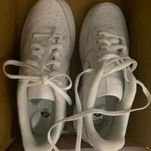Brand new boys Nike Air Force 3y